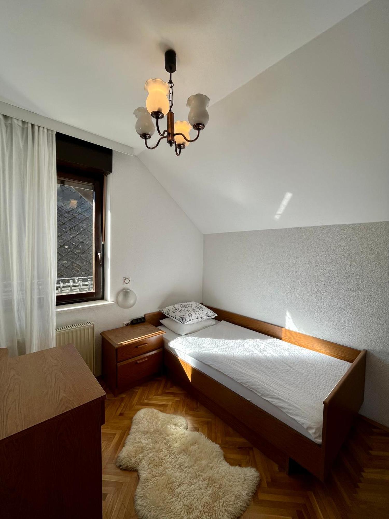 Lakeview Guesthouse & Chalet בלד מראה חיצוני תמונה