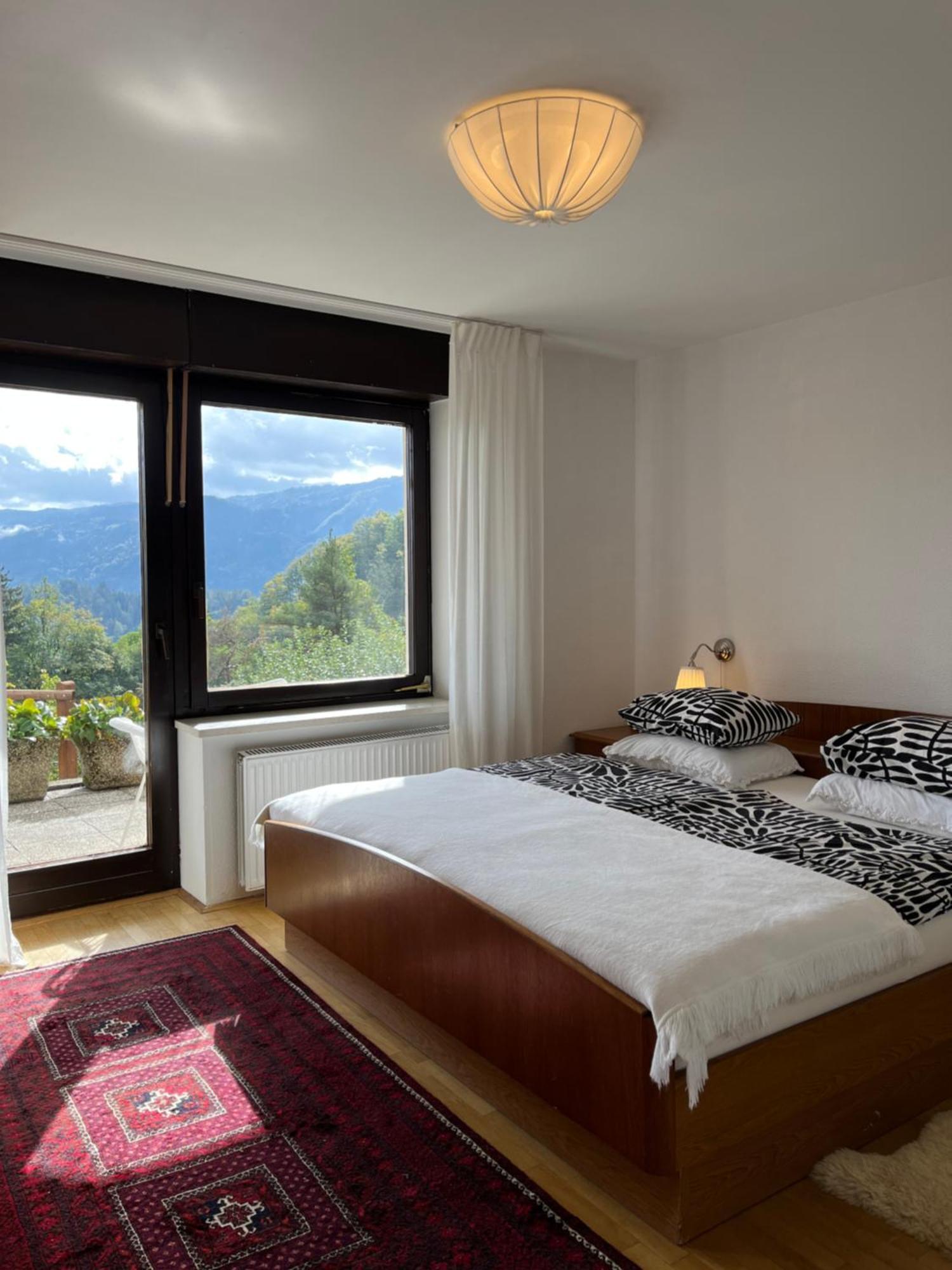 Lakeview Guesthouse & Chalet בלד מראה חיצוני תמונה